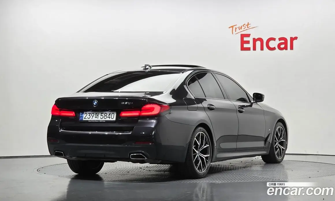 BMW 5 серия 2023 2.0 автомат (гидро), фото 2 BMW 5 серия 2023 2.0 автомат (гидро), фото 2
