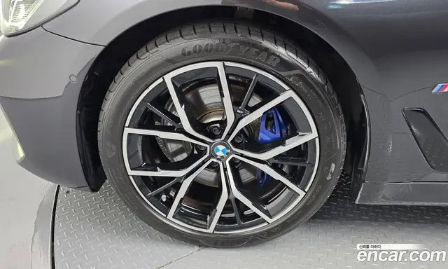 BMW 5 серия 2023 2.0 автомат (гидро), миниатюра 5 BMW 5 серия 2023 2.0 автомат (гидро), миниатюра 5