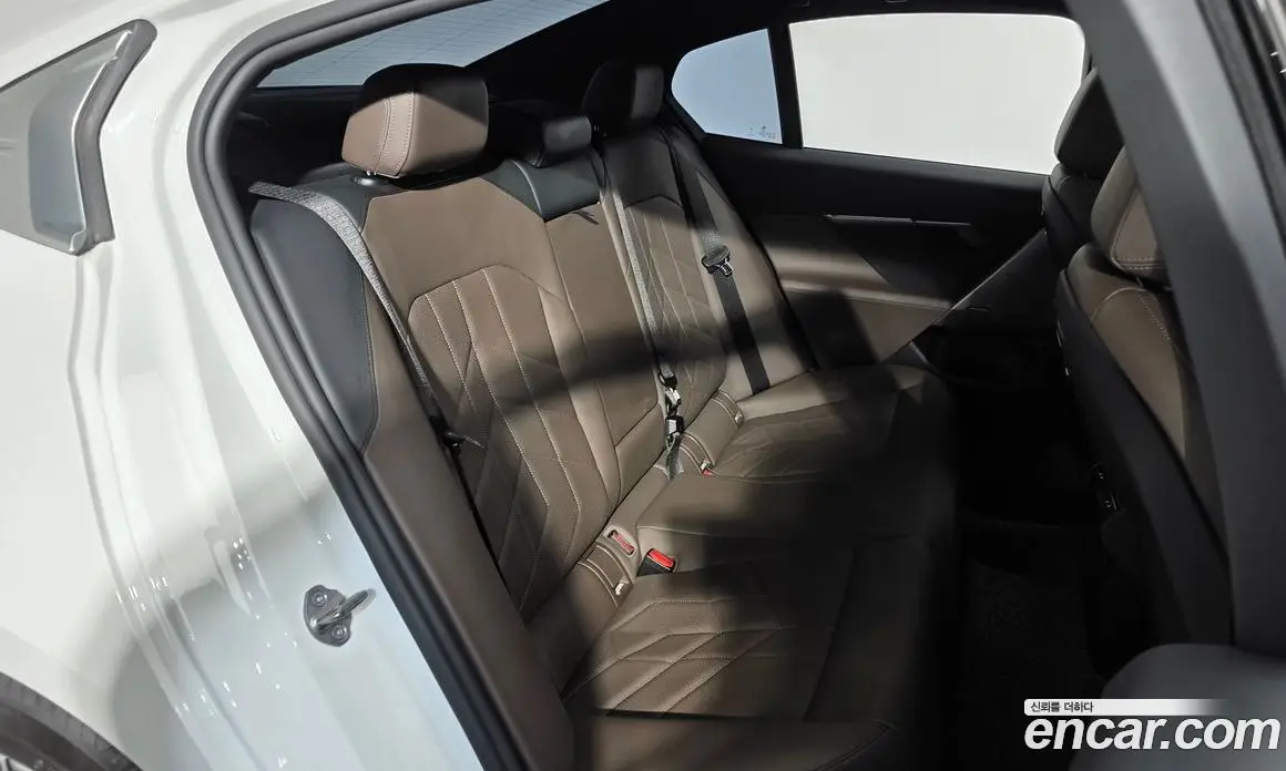 BMW 5 серия 2024 2.0 автомат (гидро), фото 15 BMW 5 серия 2024 2.0 автомат (гидро), фото 15