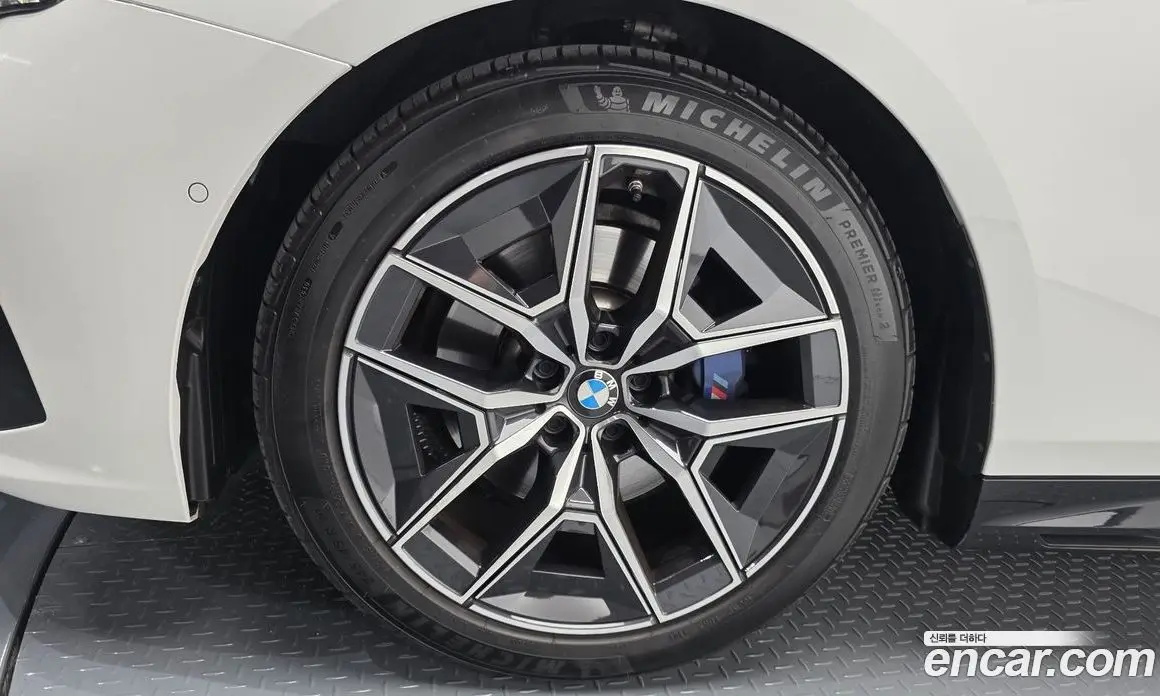 BMW 5 серия 2024 2.0 автомат (гидро), фото 4 BMW 5 серия 2024 2.0 автомат (гидро), фото 4