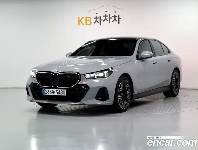 BMW 5 серия, 2025, 14 653 км
