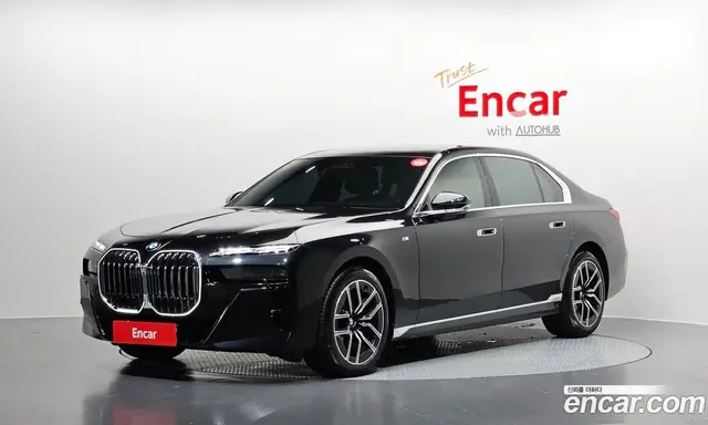 BMW 7 серия, 2023, 50 244 км