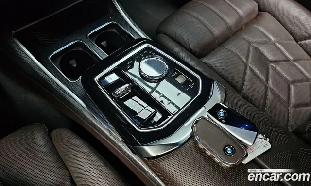 BMW 7 серия 2023 3.0 автомат (гидро), миниатюра 12
