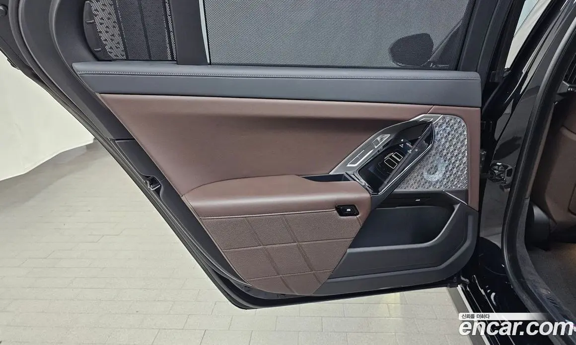 BMW 7 серия 2023 3.0 автомат (гидро), фото 15