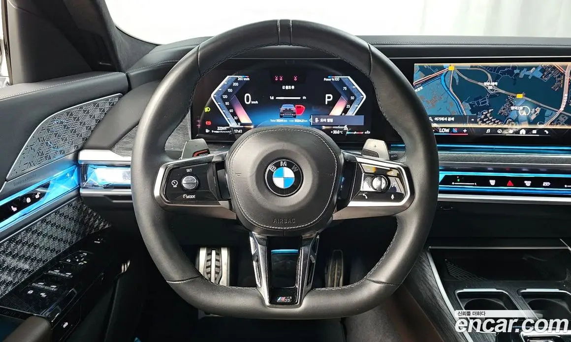 BMW 7 серия 2023 3.0 автомат (гидро), фото 18