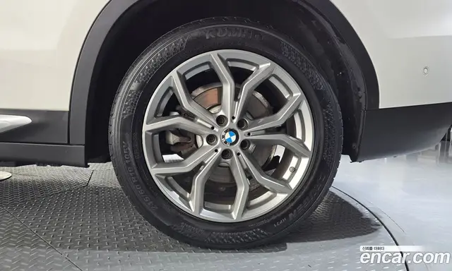 BMW X3 2019 2.0 автомат (гидро), миниатюра 7