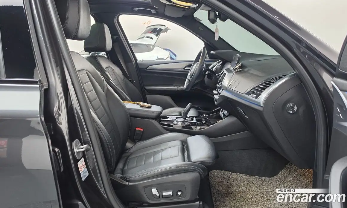 BMW X3 2021 2.0 автомат (гидро), фото 16