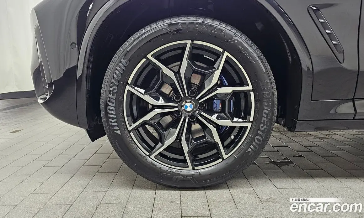 BMW X3 2024 2.0 автомат (гидро), фото 5 BMW X3 2024 2.0 автомат (гидро), фото 5