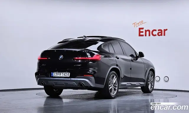 BMW X4 2021 2.0 автомат (гидро), миниатюра 2