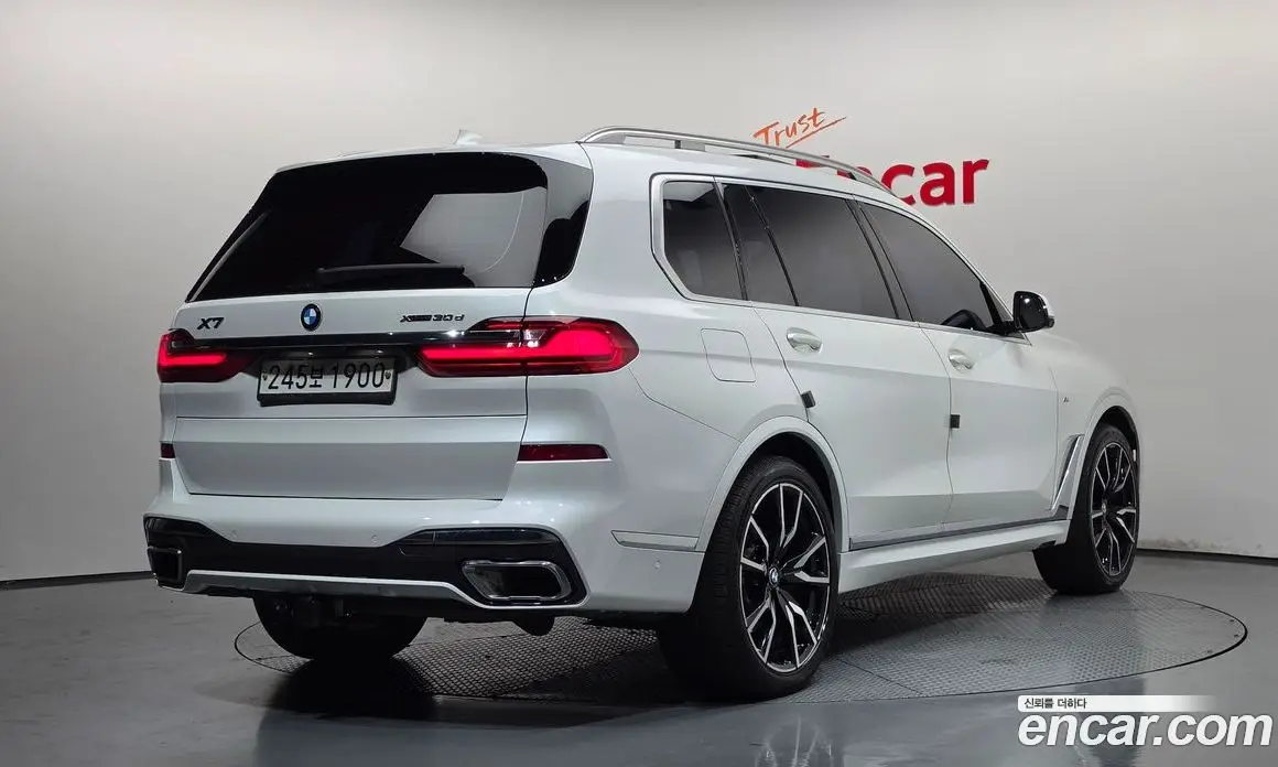 BMW X7 2020 3.0 автомат (гидро), фото 1 BMW X7 2020 3.0 автомат (гидро), фото 1
