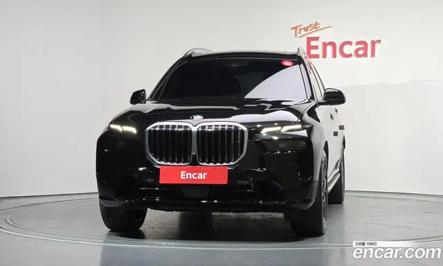 BMW X7 2024 3.0 автомат (гидро), миниатюра 3