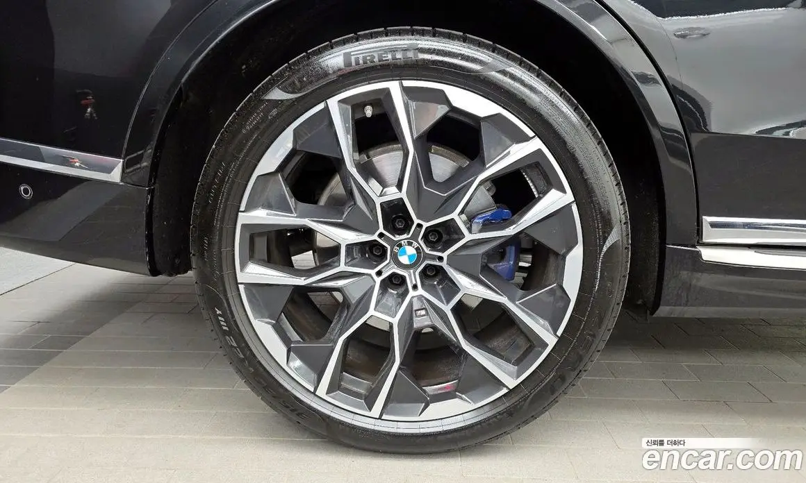 BMW X7 2024 3.0 автомат (гидро), фото 5