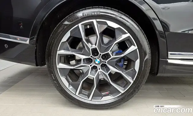 BMW X7 2024 3.0 автомат (гидро), миниатюра 5
