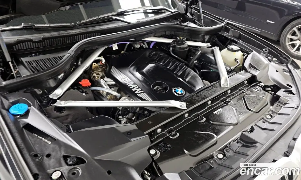 BMW X7 2024 3.0 автомат (гидро), фото 6
