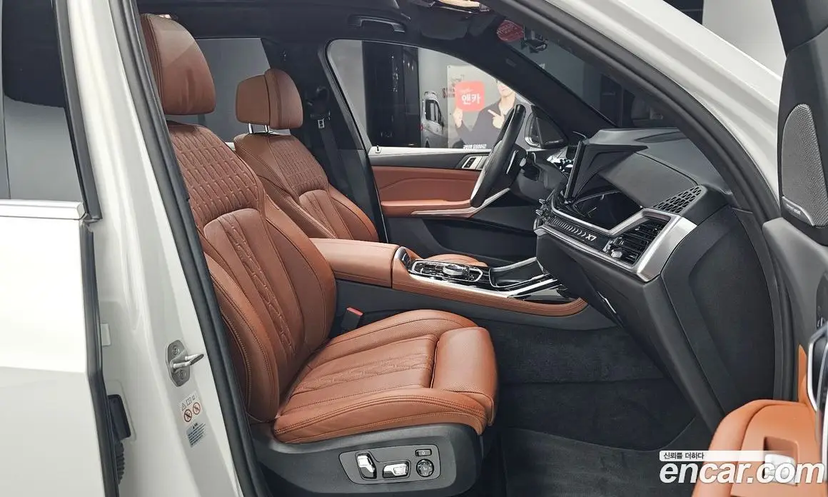 BMW X7 2024 3.0 автомат (гидро), фото 15