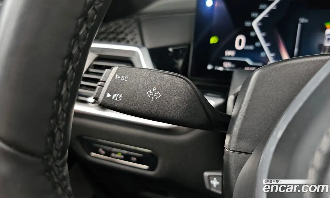 BMW X7 2024 3.0 автомат (гидро), фото 20
