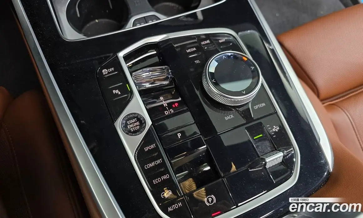 BMW X7 2024 3.0 автомат (гидро), фото 12