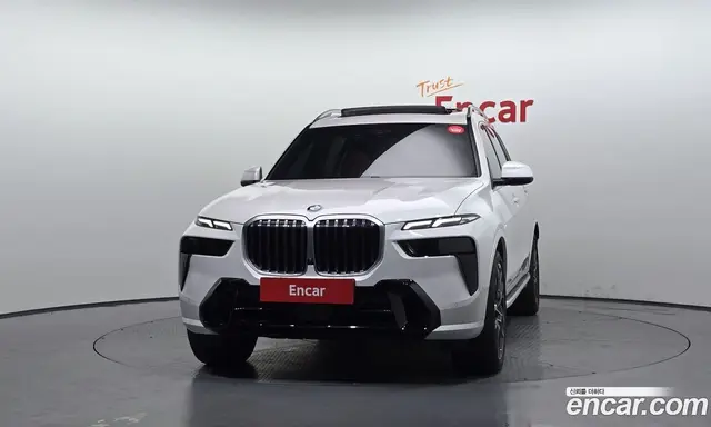 BMW X7 2024 3.0 автомат (гидро), миниатюра 3