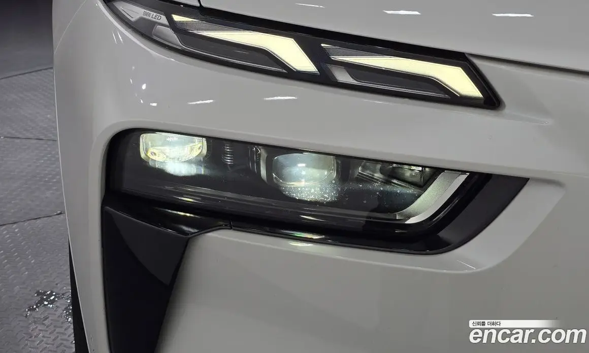 BMW X7 2024 3.0 автомат (гидро), фото 8