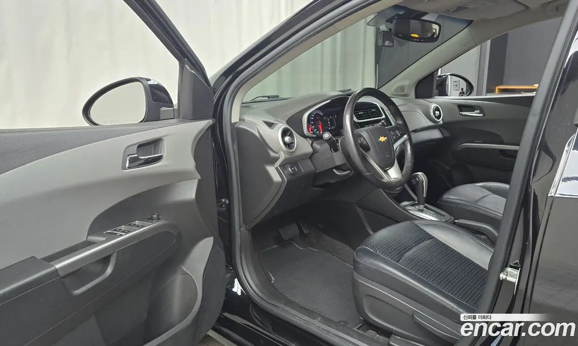Chevrolet Aveo 2017 1.4 автомат (гидро), фото 12 Chevrolet Aveo 2017 1.4 автомат (гидро), фото 12