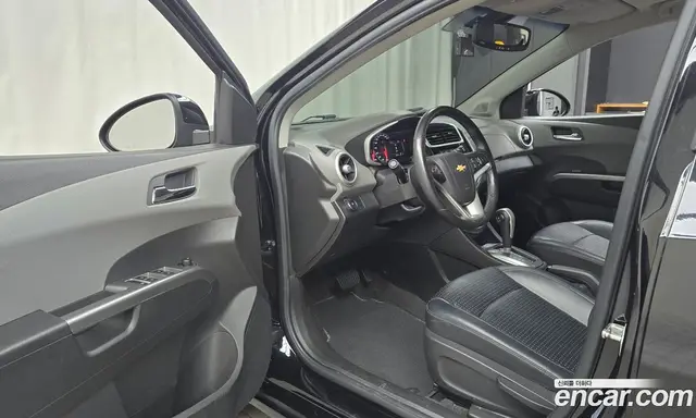 Chevrolet Aveo 2017 1.4 автомат (гидро), миниатюра 12