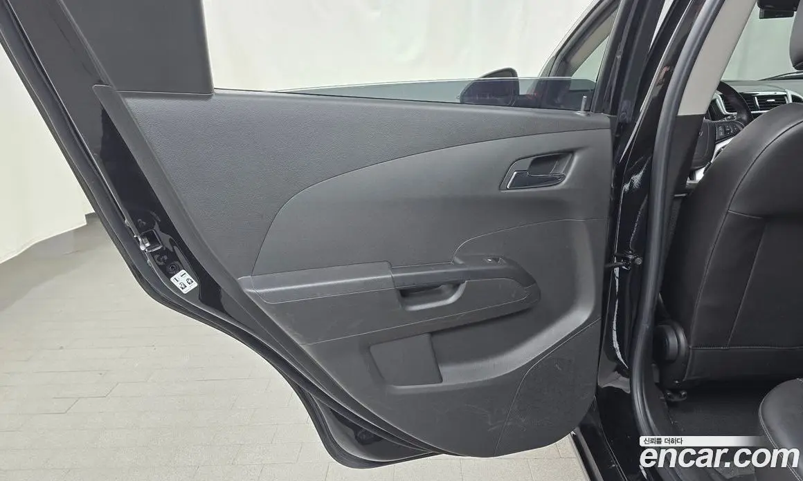 Chevrolet Aveo 2017 1.4 автомат (гидро), фото 14 Chevrolet Aveo 2017 1.4 автомат (гидро), фото 14