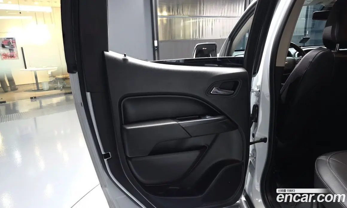 Chevrolet Colorado 2019 3.6 автомат (гидро), фото 15 Chevrolet Colorado 2019 3.6 автомат (гидро), фото 15
