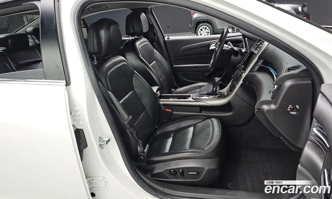 Chevrolet Malibu 2014 2.0 автомат (гидро), фото 10 Chevrolet Malibu 2014 2.0 автомат (гидро), фото 10