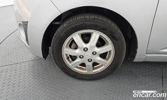 Chevrolet Spark 2011 1.0 автомат (гидро), миниатюра 5 Chevrolet Spark 2011 1.0 автомат (гидро), миниатюра 5