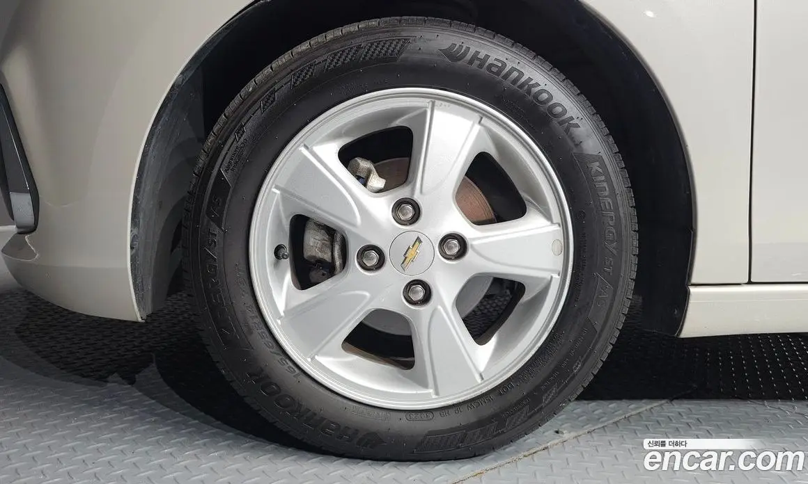 Chevrolet Spark 2015 1.0 автомат (гидро), фото 5 Chevrolet Spark 2015 1.0 автомат (гидро), фото 5