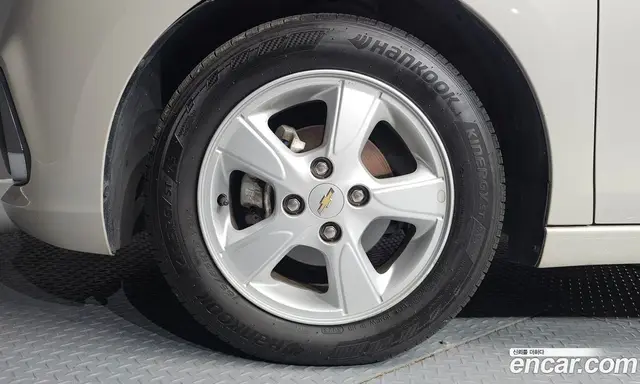 Chevrolet Spark 2015 1.0 автомат (гидро), миниатюра 5 Chevrolet Spark 2015 1.0 автомат (гидро), миниатюра 5