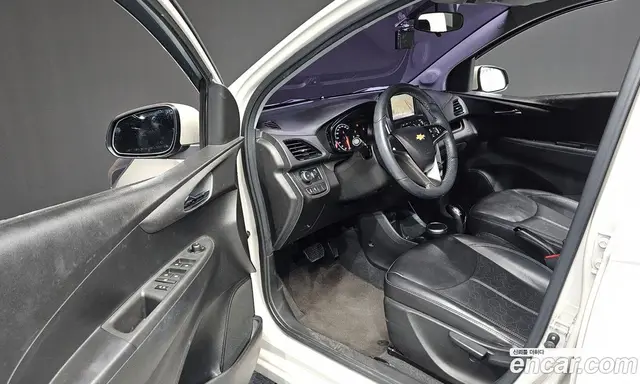 Chevrolet Spark 2015 1.0 автомат (гидро), миниатюра 10 Chevrolet Spark 2015 1.0 автомат (гидро), миниатюра 10