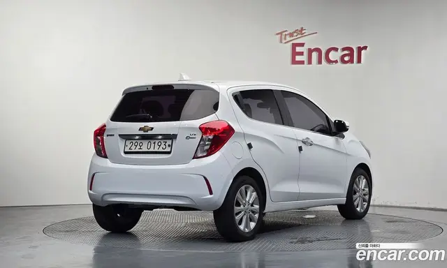 Chevrolet Spark 2016 1.0 автомат (гидро), миниатюра 2 Chevrolet Spark 2016 1.0 автомат (гидро), миниатюра 2