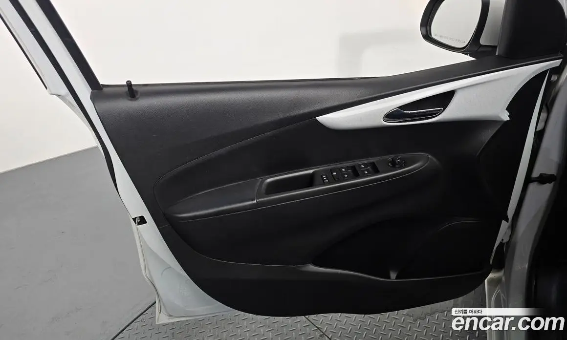Chevrolet Spark 2016 1.0 автомат (гидро), фото 14 Chevrolet Spark 2016 1.0 автомат (гидро), фото 14