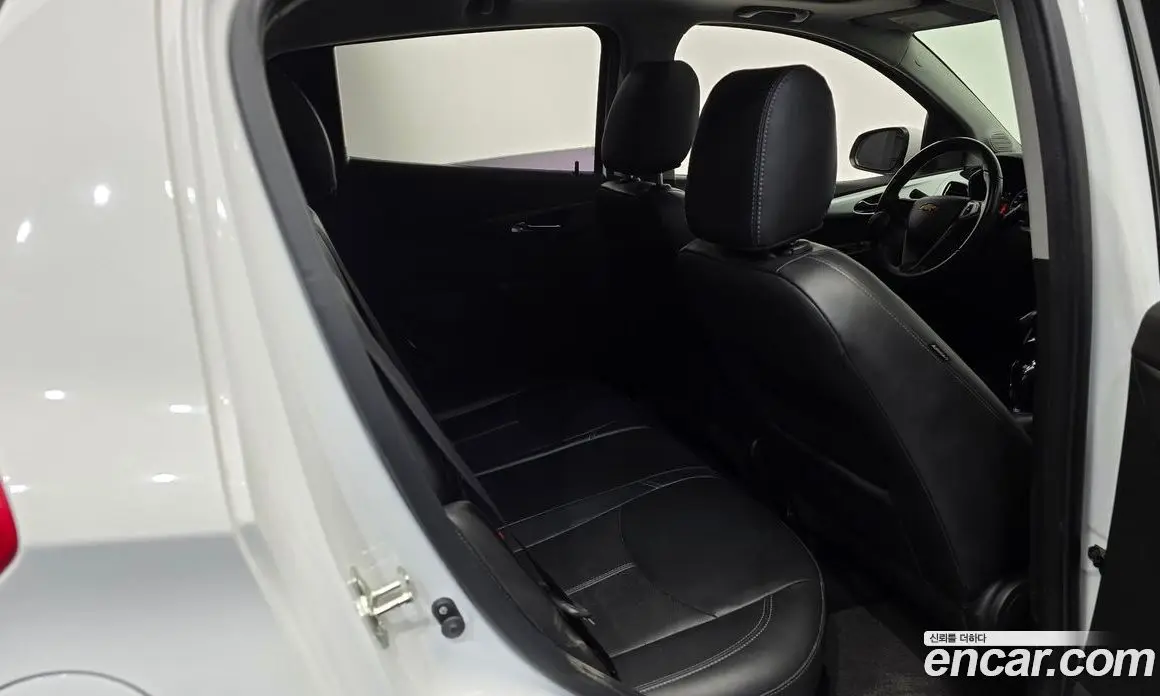 Chevrolet Spark 2016 1.0 автомат (гидро), фото 17 Chevrolet Spark 2016 1.0 автомат (гидро), фото 17