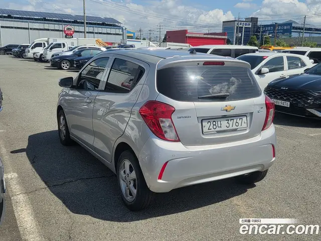 Chevrolet Spark 2016 1.0 автомат (гидро), миниатюра 4