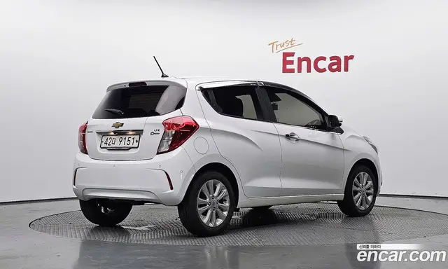 Chevrolet Spark 2017 1.0 автомат (гидро), миниатюра 2