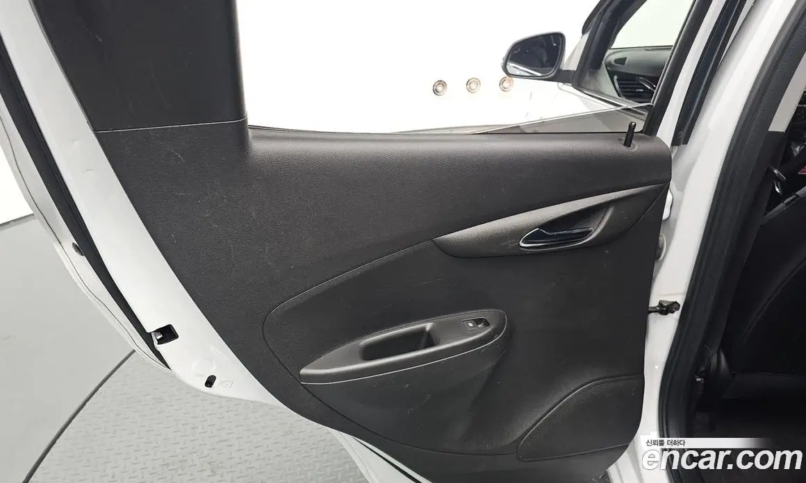 Chevrolet Spark 2017 1.0 автомат (гидро), фото 15