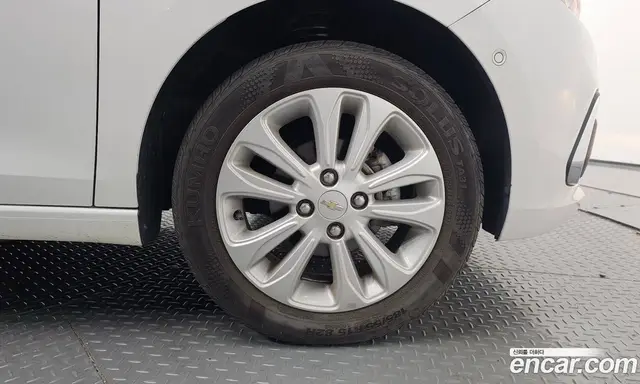 Chevrolet Spark 2017 1.0 автомат (гидро), миниатюра 7