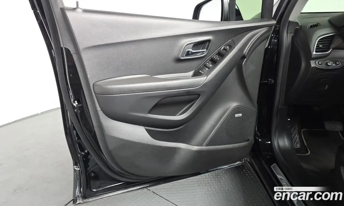 Chevrolet Trax 2017 1.4 автомат (гидро), фото 13