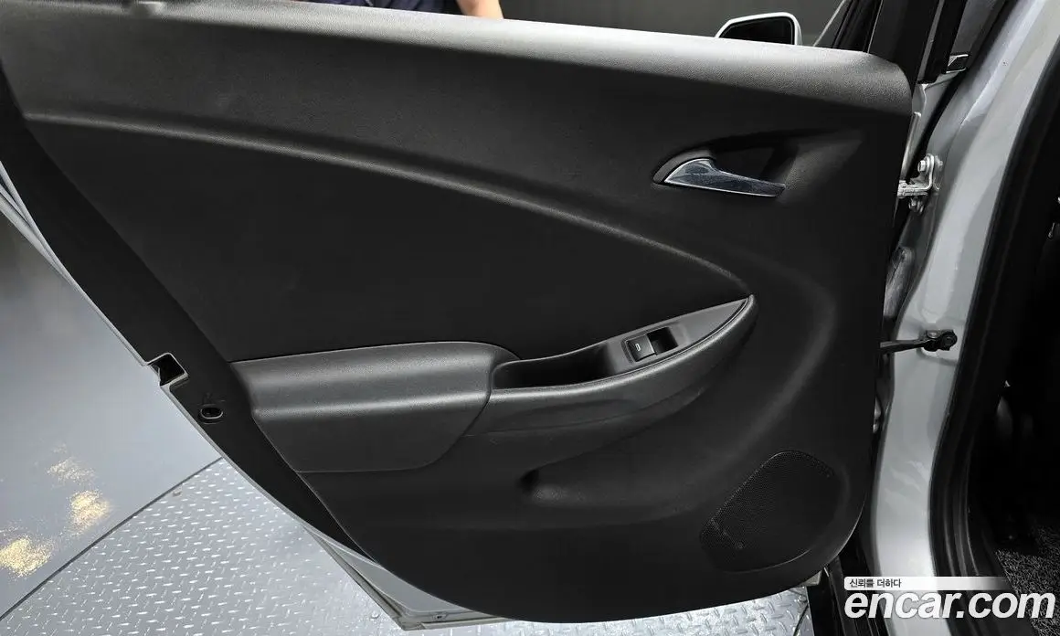 Chevrolet Volt 2018 1.5 автомат (гидро), фото 15