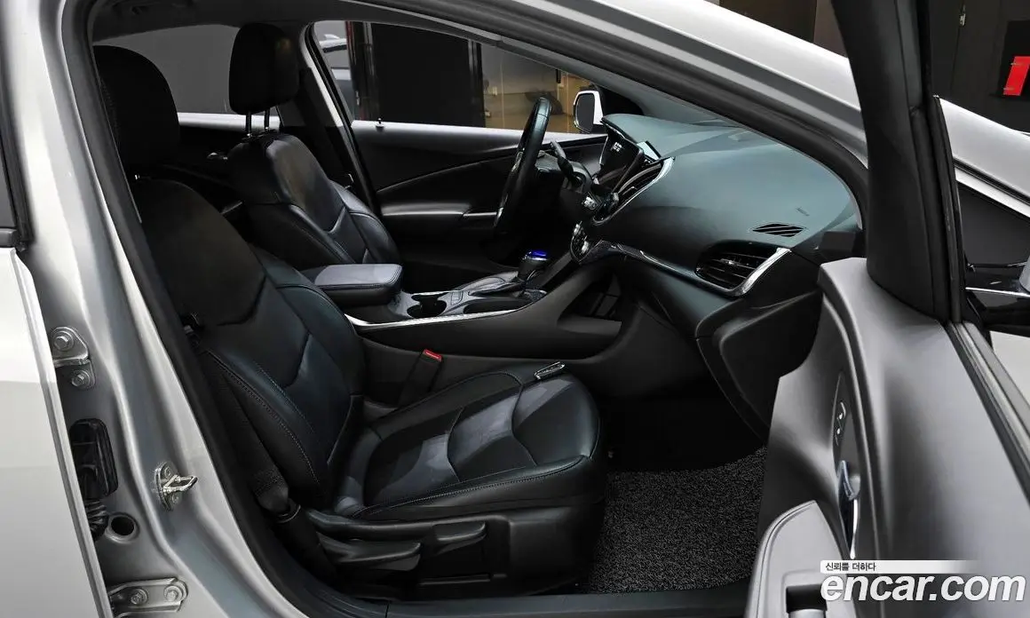 Chevrolet Volt 2018 1.5 автомат (гидро), фото 16