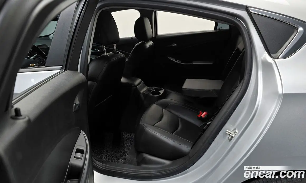 Chevrolet Volt 2018 1.5 автомат (гидро), фото 18