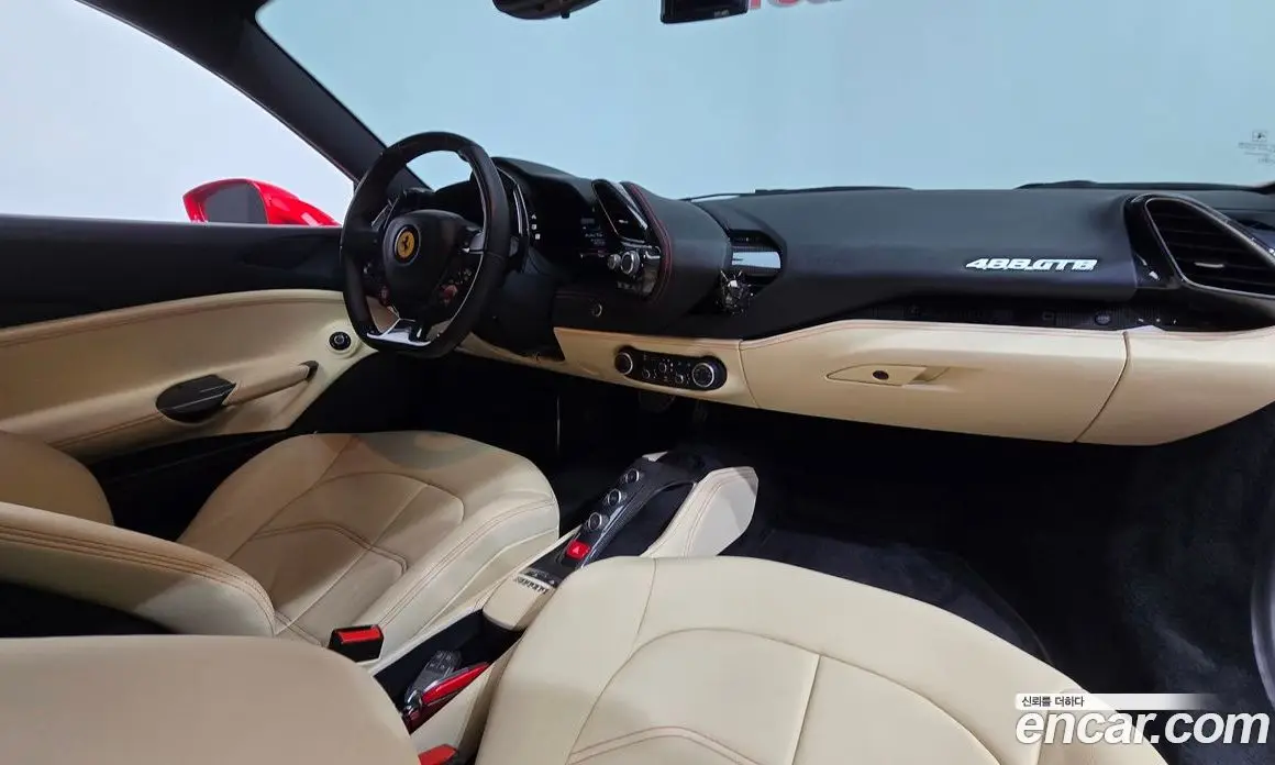 Ferrari 488 2018 3.9 автомат (гидро), фото 10