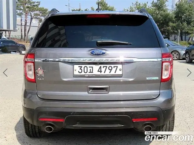 Ford Explorer 2014 2.0 автомат (гидро), миниатюра 4 Ford Explorer 2014 2.0 автомат (гидро), миниатюра 4