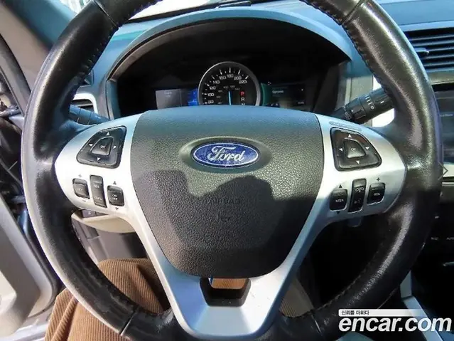 Ford Explorer 2014 2.0 автомат (гидро), миниатюра 8 Ford Explorer 2014 2.0 автомат (гидро), миниатюра 8