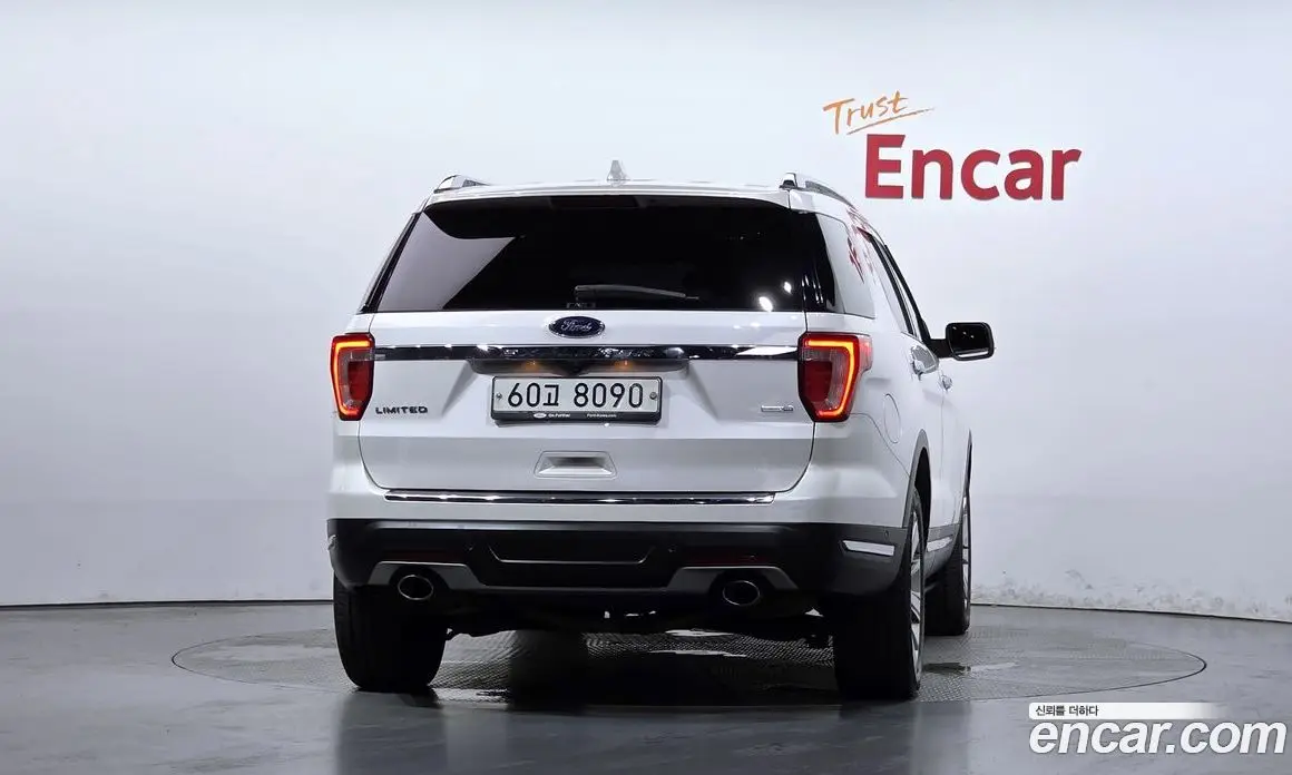 Ford Explorer 2019 2.3 автомат (гидро), фото 4 Ford Explorer 2019 2.3 автомат (гидро), фото 4