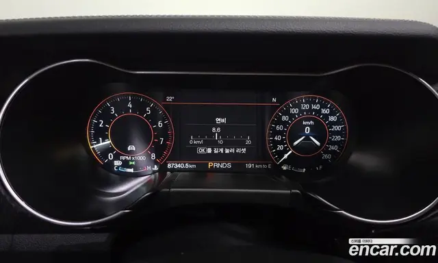Ford Mustang 2018 2.3 автомат (гидро), миниатюра 10