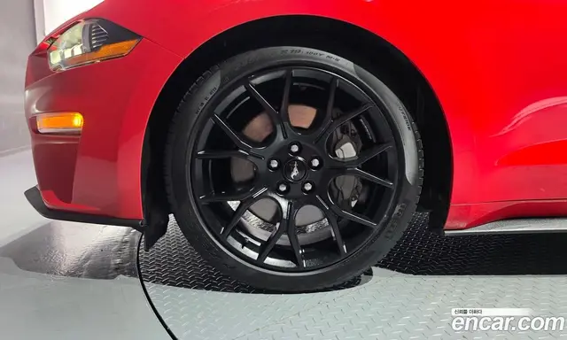 Ford Mustang 2019 2.3 автомат (гидро), миниатюра 5 Ford Mustang 2019 2.3 автомат (гидро), миниатюра 5