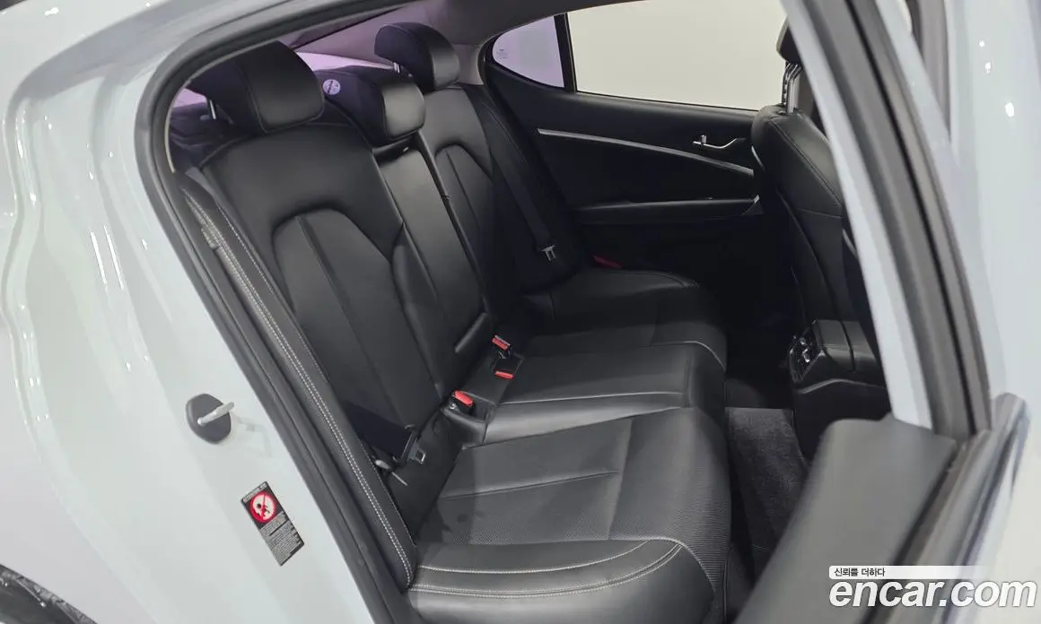 Genesis G70 2019 2.2 автомат (гидро), фото 16 Genesis G70 2019 2.2 автомат (гидро), фото 16